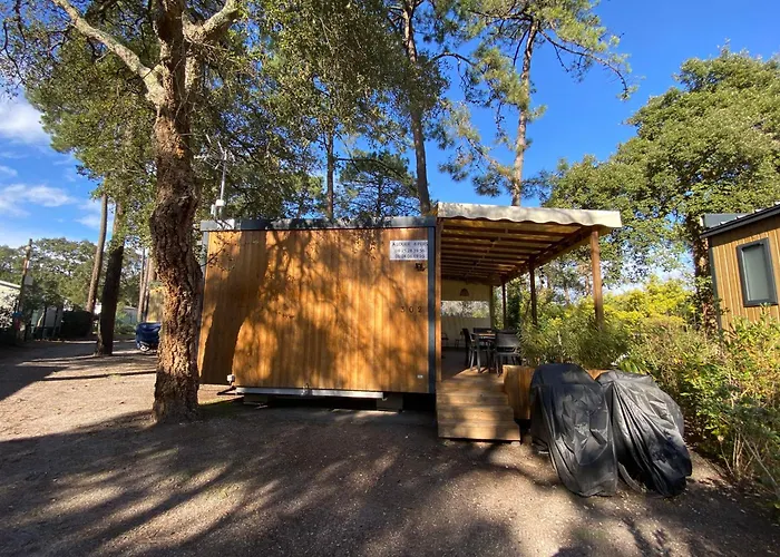 Кемпинг Mobil La Civelle