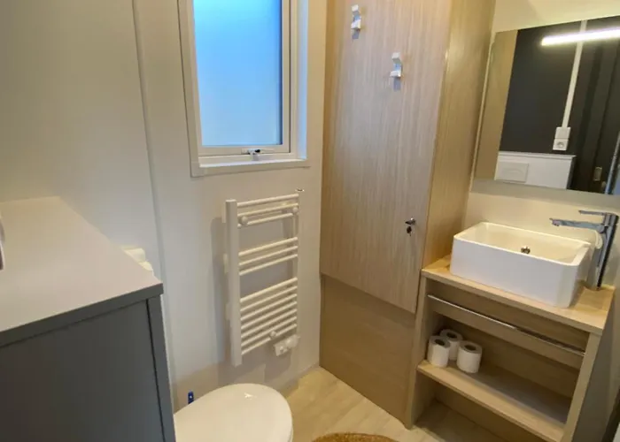 مكان تخييم Mobil La Civelle *